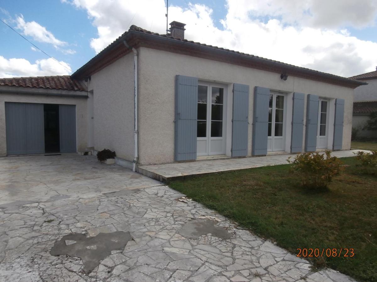Gite Le Penten Villeréal Exterior photo